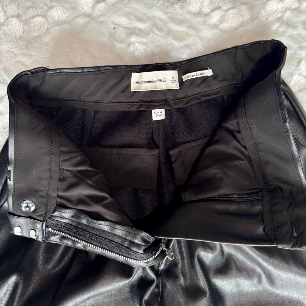 Abercrombie & Fitch | Black Vegan Leather Curve Love Tailored Wide Leg Pants - Picture 9 of 10